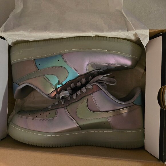 Nike Air Force 1 \'07 LV8 Anthracite